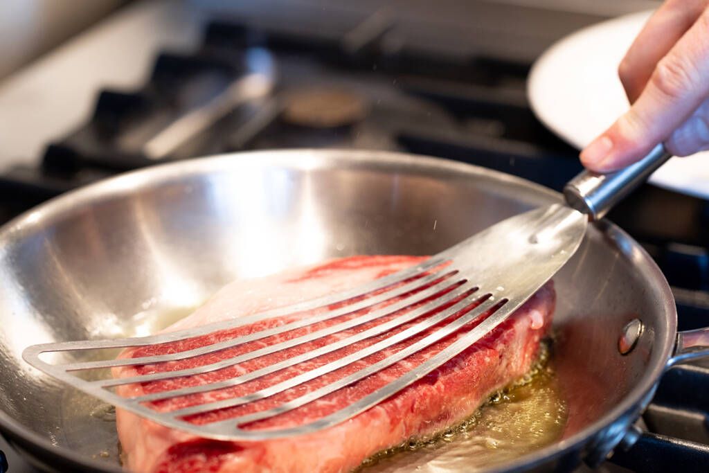 Ribeye with Broccolini